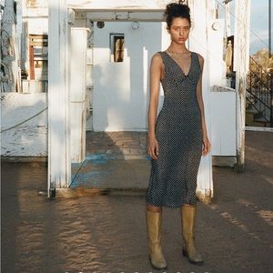 The Stephanie in Paradiso Noir